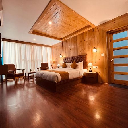 Tata Vista Resort Mall Road Manali - Centrally Heated & Air Cooled Manāli Exterior foto