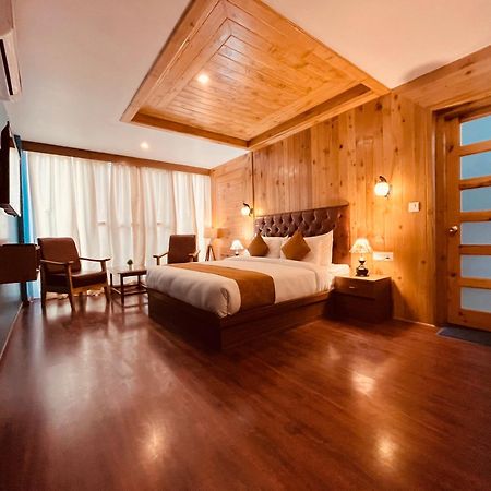 Tata Vista Resort Mall Road Manali - Centrally Heated & Air Cooled Manāli Exterior foto