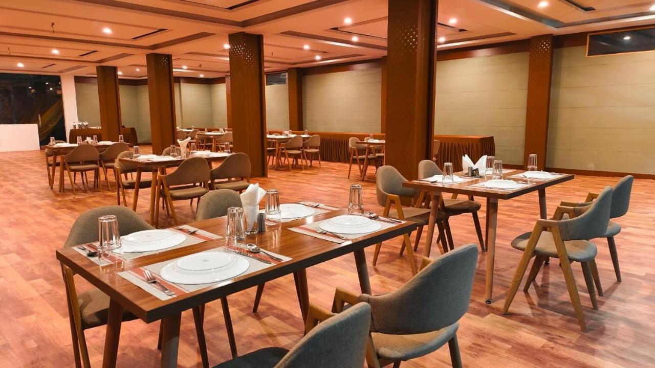 Tata Vista Resort Mall Road Manali - Centrally Heated & Air Cooled Manāli Exterior foto