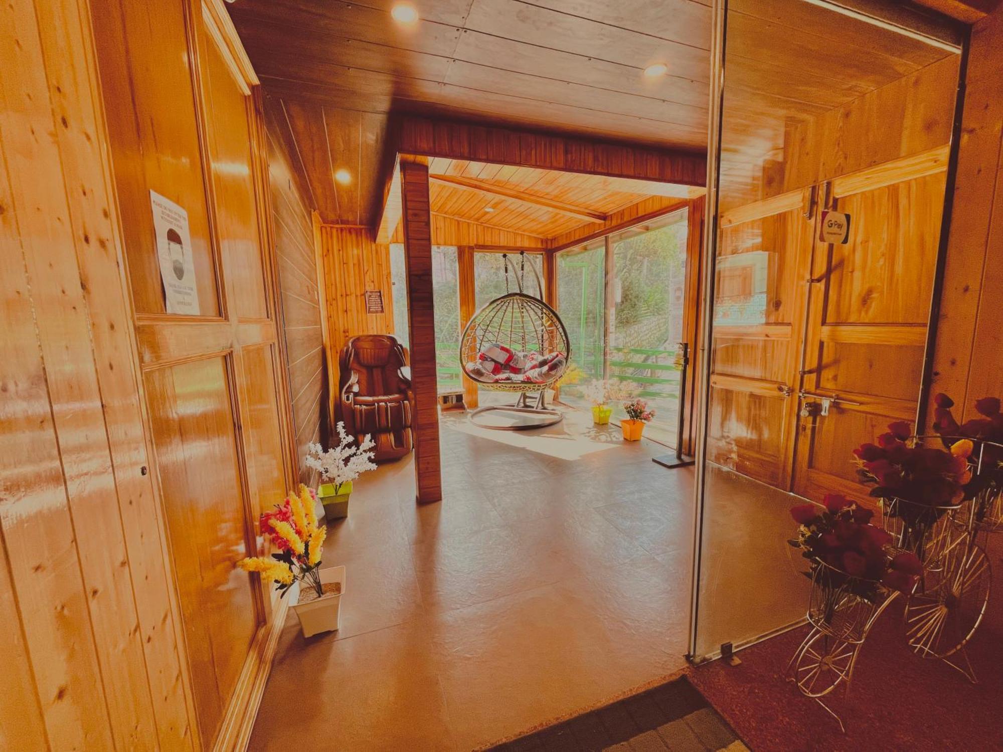 Tata Vista Resort Mall Road Manali - Centrally Heated & Air Cooled Manāli Exterior foto