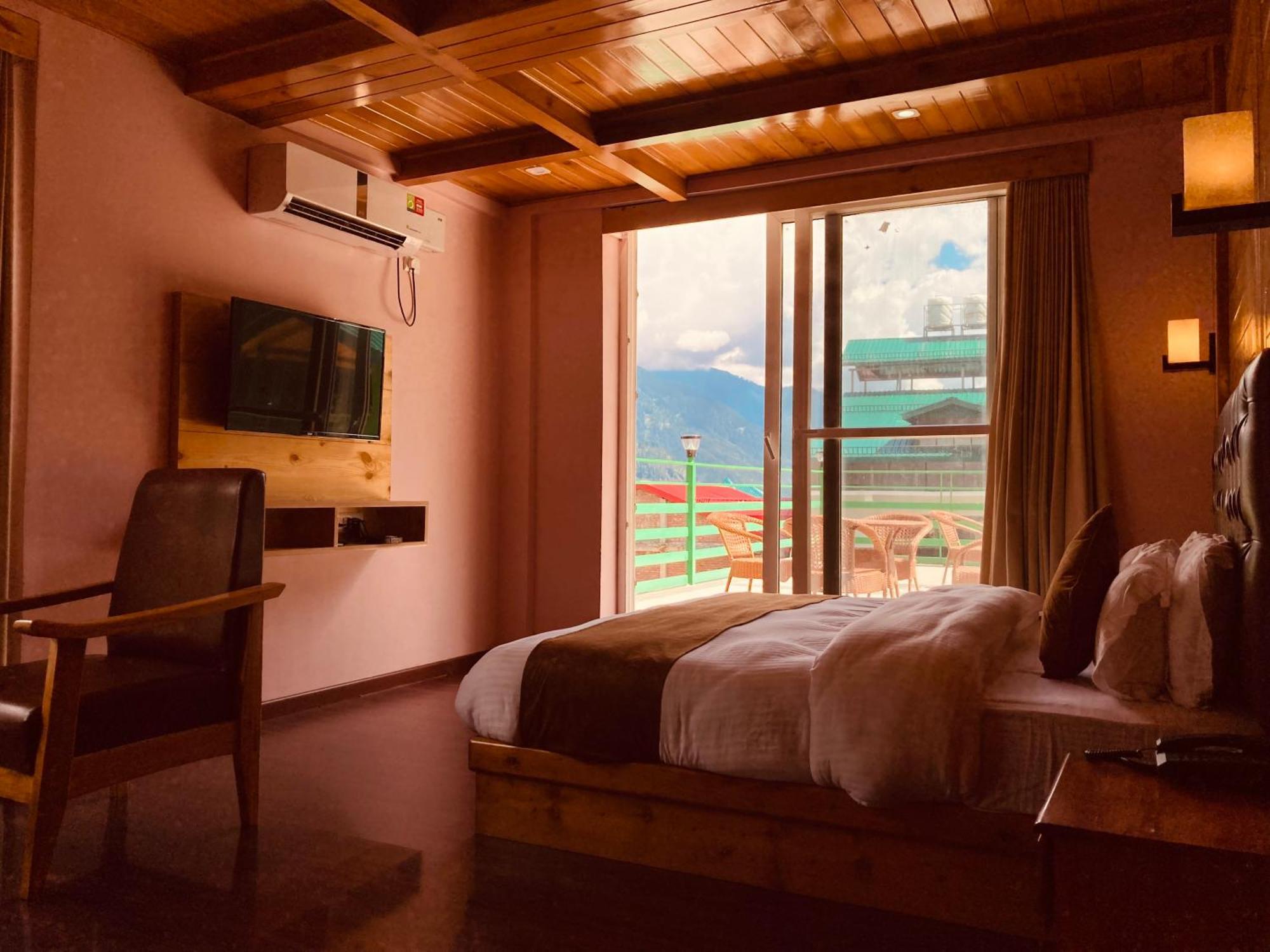 Tata Vista Resort Mall Road Manali - Centrally Heated & Air Cooled Manāli Exterior foto